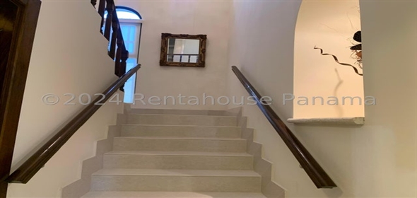 Club de Golf Avenida Camino de los Caballeros Lote 104 Panama City Panamá Province, 07127 | Exclusive House in Club de Golf