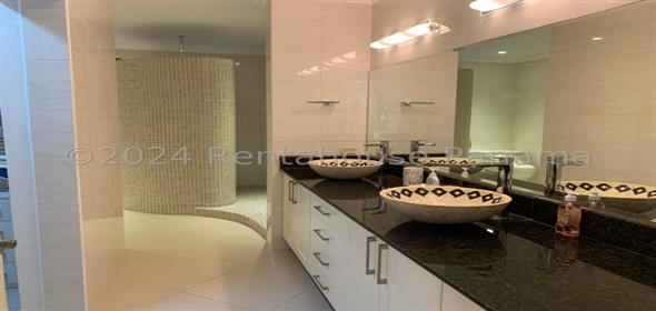 Club de Golf Avenida Camino de los Caballeros Lote 104 Panama City Panamá Province, 07127 | Exclusive House in Club de Golf