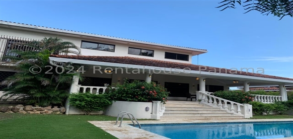 Club de Golf Avenida Camino de los Caballeros Lote 104 Panama City Panamá Province, 07127 | Exclusive House in Club de Golf