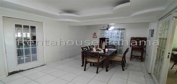 Villa Alpina Avenida Terranova Calle 9na 99-D, Panama City Panamá Province, 07210 | Exclusive Home in Villa alpina