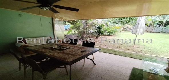 Villa Alpina Avenida Terranova Calle 9na 99-D, Panama City Panamá Province, 07210 | Exclusive Home in Villa alpina