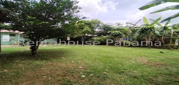 Villa Alpina Avenida Terranova Calle 9na 99-D, Panama City Panamá Province, 07210 | Exclusive Home in Villa alpina