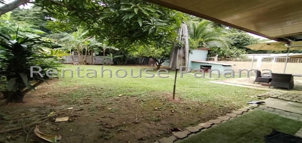 Villa Alpina Avenida Terranova Calle 9na 99-D, Panama City Panamá Province, 07210 | Exclusive Home in Villa alpina