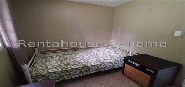 Villa Alpina Avenida Terranova Calle 9na 99-D, Panama City Panamá Province, 07210 | Exclusive Home in Villa alpina