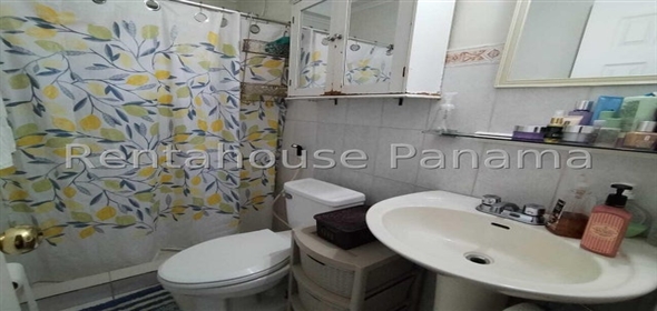 Villa Alpina Avenida Terranova Calle 9na 99-D, Panama City Panamá Province, 07210 | Exclusive Home in Villa alpina