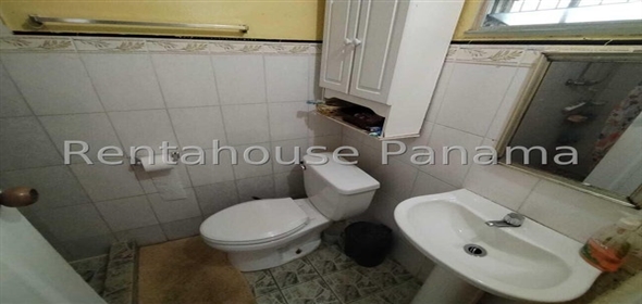 Villa Alpina Avenida Terranova Calle 9na 99-D, Panama City Panamá Province, 07210 | Exclusive Home in Villa alpina