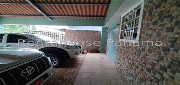 Villa Alpina Avenida Terranova Calle 9na 99-D, Panama City Panamá Province, 07210 | Exclusive Home in Villa alpina