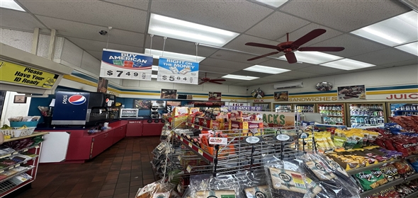 1620 CARLISLE Boulevard SE Albuquerque New Mexico, 87106 | Convenient Gas Station Property