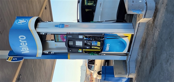 1620 CARLISLE Boulevard SE Albuquerque New Mexico, 87106 | Convenient Gas Station Property