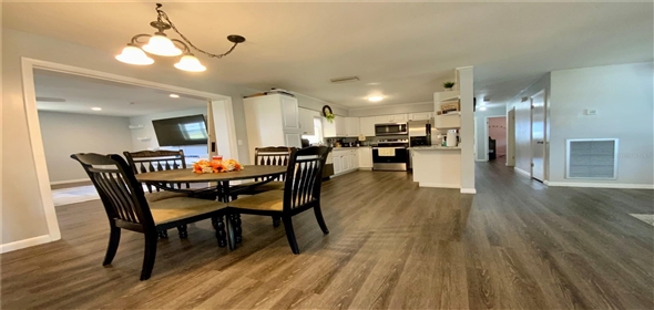 2408 W Central Avenue Winter Haven Florida, 33880 | Spectacular House