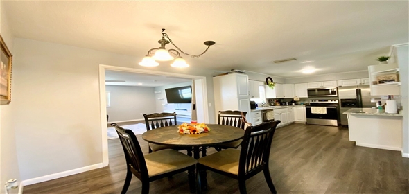 2408 W Central Avenue Winter Haven Florida, 33880 | Spectacular House