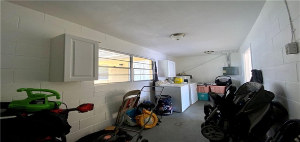 2408 W Central Avenue Winter Haven Florida, 33880 | Spectacular House