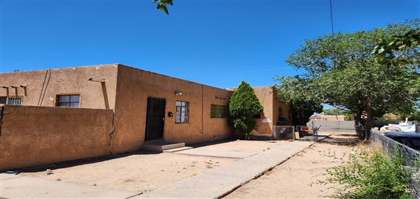325 Charleston Street SE Albuquerque New Mexico, 87108 | Splendid Commercial Building