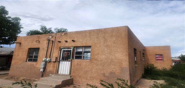 325 Charleston Street SE Albuquerque New Mexico, 87108 | Splendid Commercial Building