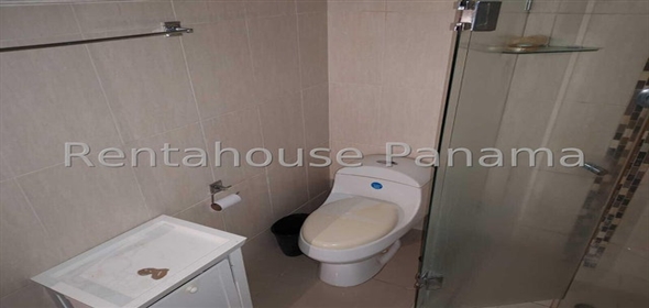 Green Park Avenida Principal Torre 700 6, Condado del Rey Panama City Panamá Province, 07127 | Exclusive Apartment for Rent - Apartamento en Condado del Rey