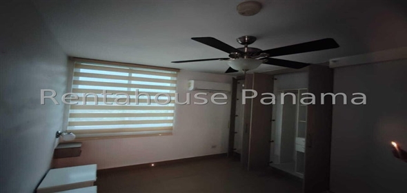 Green Park Avenida Principal Torre 700 6, Condado del Rey Panama City Panamá Province, 07127 | Exclusive Apartment for Rent - Apartamento en Condado del Rey