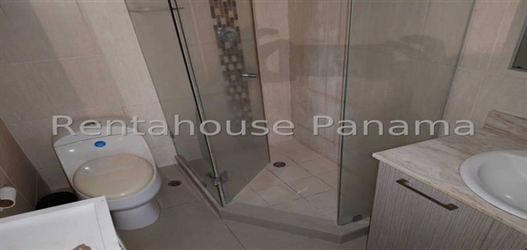 Green Park Avenida Principal Torre 700 6, Condado del Rey Panama City Panamá Province, 07127 | Exclusive Apartment for Rent - Apartamento en Condado del Rey