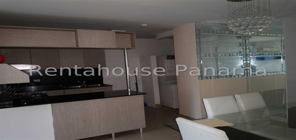 Green Park Avenida Principal Torre 700 6, Condado del Rey Panama City Panamá Province, 07127 | Exclusive Apartment for Rent - Apartamento en Condado del Rey