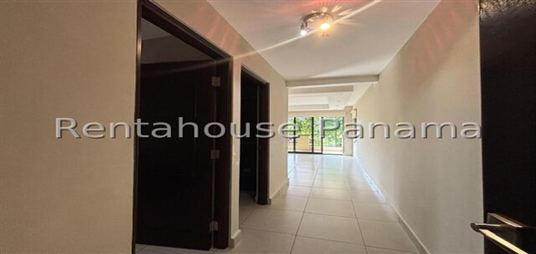 Embassy Club Avenida principal Embassy Club TH24 Panama City Panamá Province, 07127 | Amazing House - Exclusiva Casa en el Embassy Club