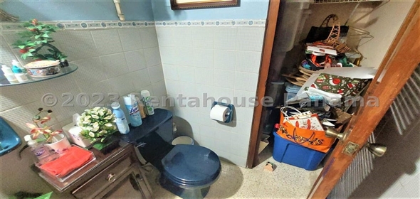 Casa Calle Mar Mediterráneo 22B Panama City Panamá Province, 07115 | Exclusive House - Hermosa Casa en La Alameda