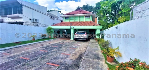 Casa Calle Mar Mediterráneo 22B Panama City Panamá Province, 07115 | Exclusive House - Hermosa Casa en La Alameda