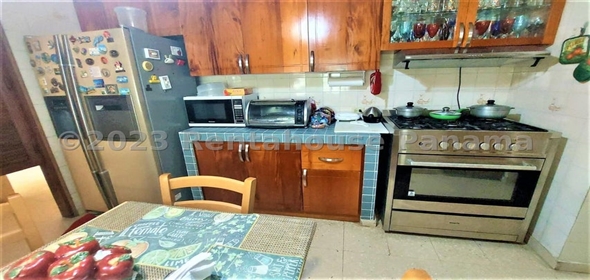 Casa Calle Mar Mediterráneo 22B Panama City Panamá Province, 07115 | Exclusive House - Hermosa Casa en La Alameda