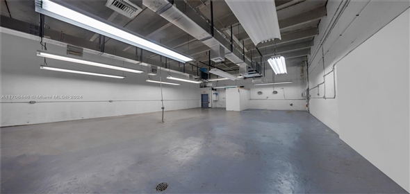 2691 W 76th St # 16 Hialeah Florida, 33016 | Beautiful Warehouse