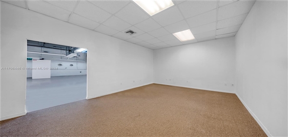 2691 W 76th St # 16 Hialeah Florida, 33016 | Beautiful Warehouse