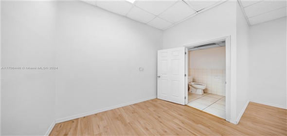 2691 W 76th St # 16 Hialeah Florida, 33016 | Beautiful Warehouse