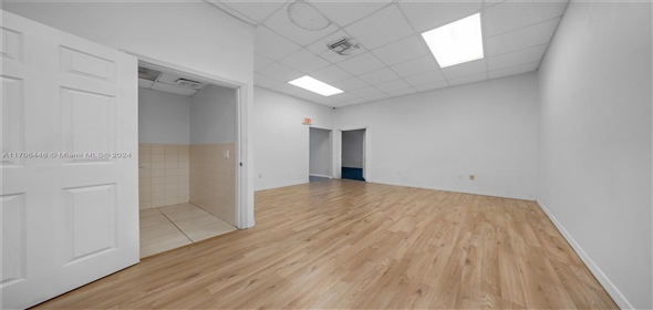 2691 W 76th St # 16 Hialeah Florida, 33016 | Beautiful Warehouse