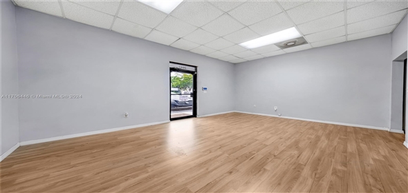 2691 W 76th St # 16 Hialeah Florida, 33016 | Beautiful Warehouse