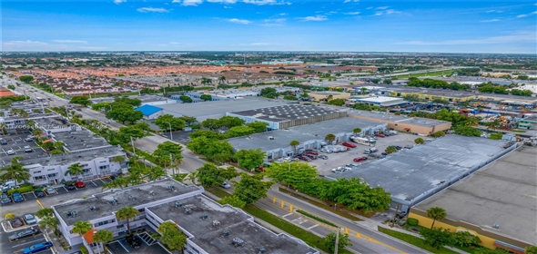 2691 W 76th St # 16 Hialeah Florida, 33016 | Beautiful Warehouse