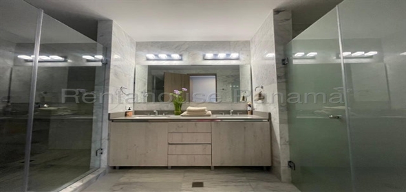 Ocean Front Avenida Paitilla 17-B Panama City Panamá Province, 07192 | Incredible Penthouse - Penthouse en Paitilla