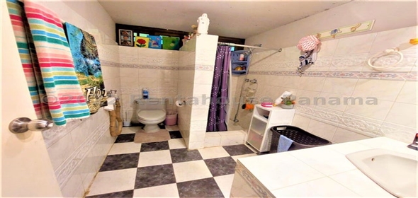 Casa Calle Sergio González Ruiz 2126 Panama City Panamá Province, 07104 | Splendid Family House - Hermosa Casa en Las Cumbres