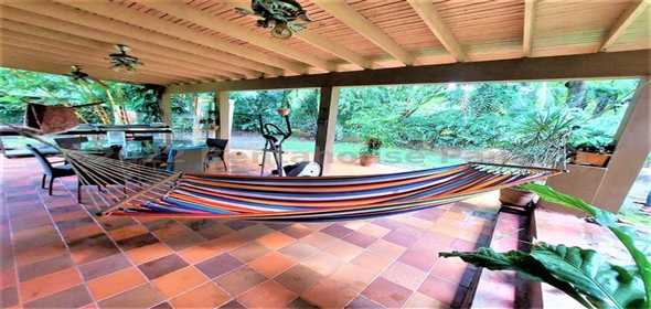 Casa Calle Sergio González Ruiz 2126 Panama City Panamá Province, 07104 | Splendid Family House - Hermosa Casa en Las Cumbres