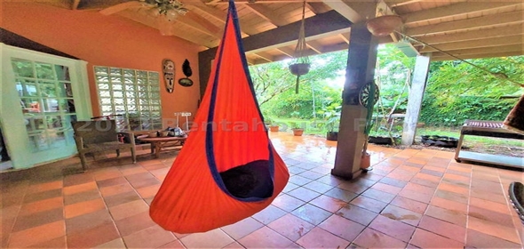 Casa Calle Sergio González Ruiz 2126 Panama City Panamá Province, 07104 | Splendid Family House - Hermosa Casa en Las Cumbres