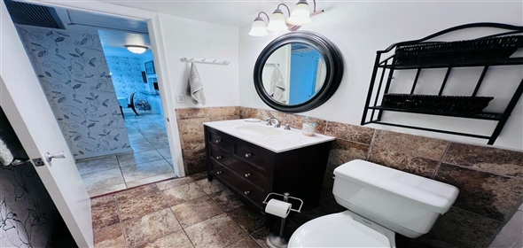 2812 S Garden Drive # 202 Lake Worth Florida, 33461 | Beautiful Condo