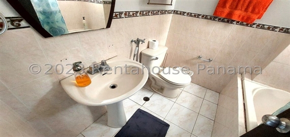 Miraflores View Calle 80 1/2B Oeste N° 3D Panama City Panamá Province, 07181 | Furnished Exclusive Apartment - Apartamento en Miraflores