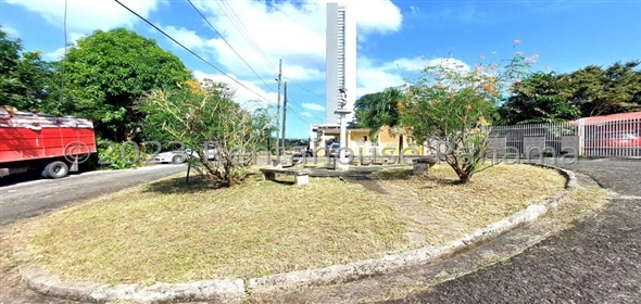 Miraflores View Calle 80 1/2B Oeste N° 3D Panama City Panamá Province, 07181 | Furnished Exclusive Apartment - Apartamento en Miraflores