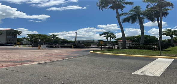 6195 NW 186th St # 404 Hialeah Florida, 33015 | Beautiful Condo