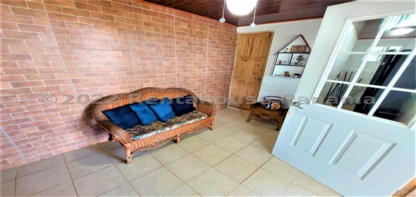 Carretera Panamericana entrada Los Pinos Aguadulce Cocle,  | Poultry farm