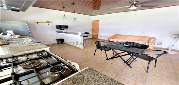 Carretera Panamericana entrada Los Pinos Aguadulce Cocle,  | Poultry farm