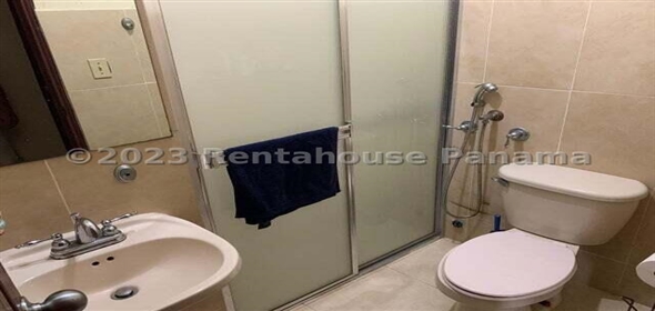 Quintas del Lago Calle 2 N° 52 Panama City Panamá Province, 07104 | Cozi House - Hermosa Casa en Quintas del Lago