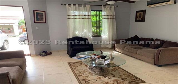 Quintas del Lago Calle 2 N° 52 Panama City Panamá Province, 07104 | Cozi House - Hermosa Casa en Quintas del Lago