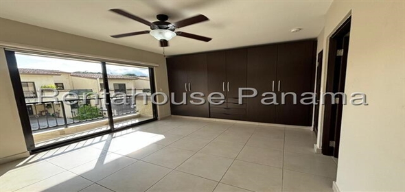 Embassy Club Avenida principal Embassy Club TH24 Panama City Panamá Province, 07144 | Modern and Spacious House - Exquisita Casa en Embassy Club