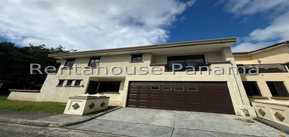 Embassy Club Avenida principal Embassy Club TH24 Panama City Panamá Province, 07144 | Modern and Spacious House - Exquisita Casa en Embassy Club