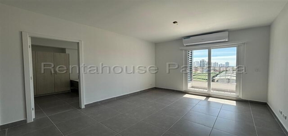 Vista Pacifica Avenida callle 3ra rio abajo Torre 2 D5 Panama City Panamá Province, 07127 | Beautiful Apartment