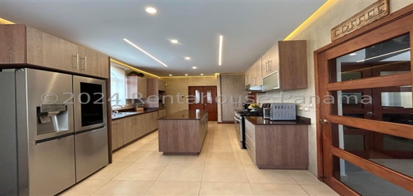 El Doral Avenida Principal de Costa sur calle B 60 Panama City Panamá Province, 07127 | Splendid Home - Exclusiva Casa en Costa Sur