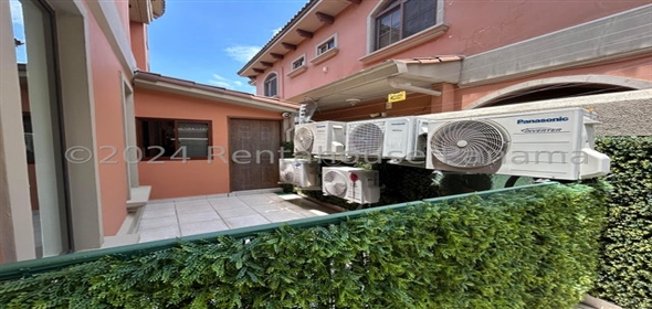 El Doral Avenida Principal de Costa sur calle B 60 Panama City Panamá Province, 07127 | Splendid Home - Exclusiva Casa en Costa Sur