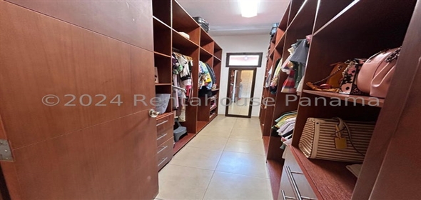 El Doral Avenida Principal de Costa sur calle B 60 Panama City Panamá Province, 07127 | Splendid Home - Exclusiva Casa en Costa Sur